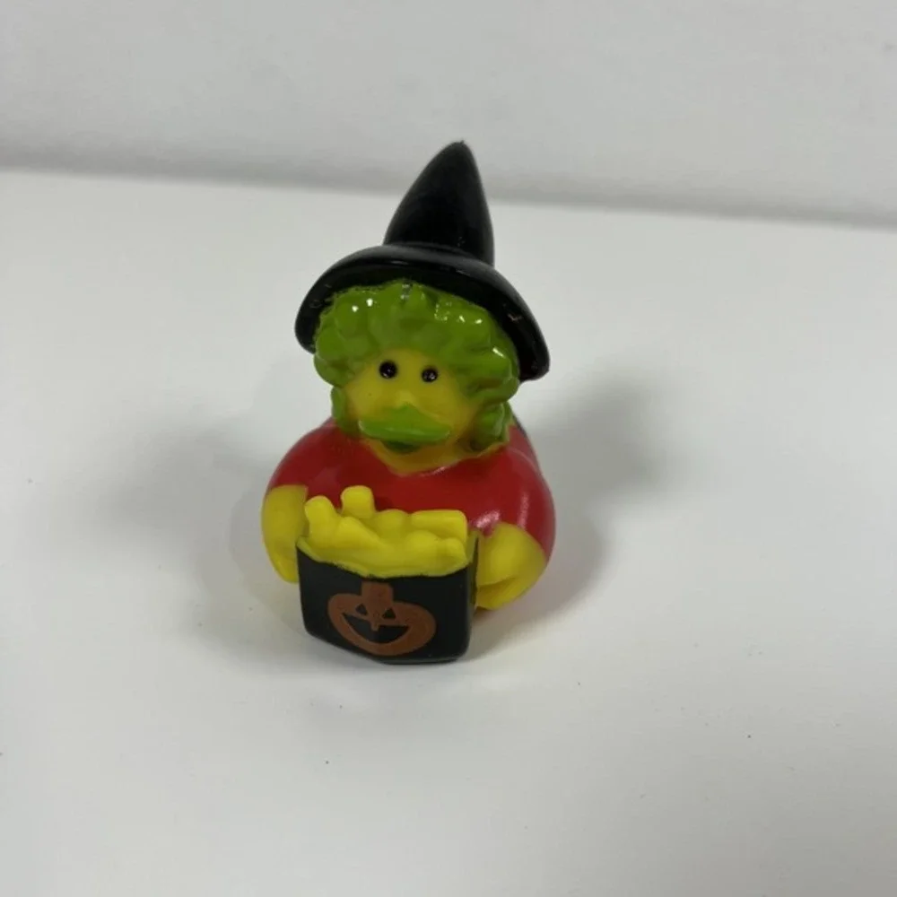 Halloween TRICK OR TREAT Witch‎ Cruising Rubber Duck 2 1/2